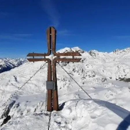 Dolomitenblick Stronach-Kirche