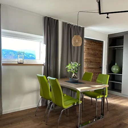 Dolomitenblick Apartamento Stronach-Kirche